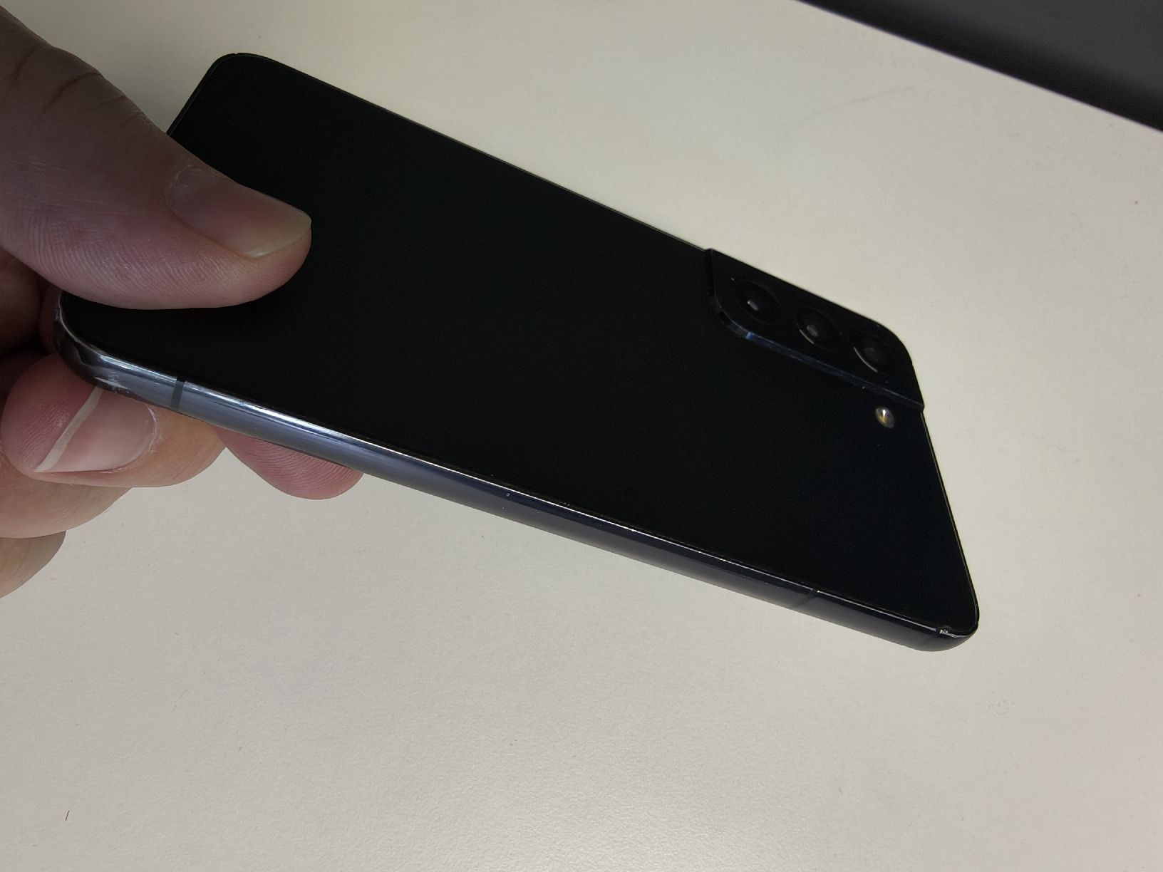Samsung Portables: Samsung Galaxy S22  – D'occasion à Ittigen par Mr 4