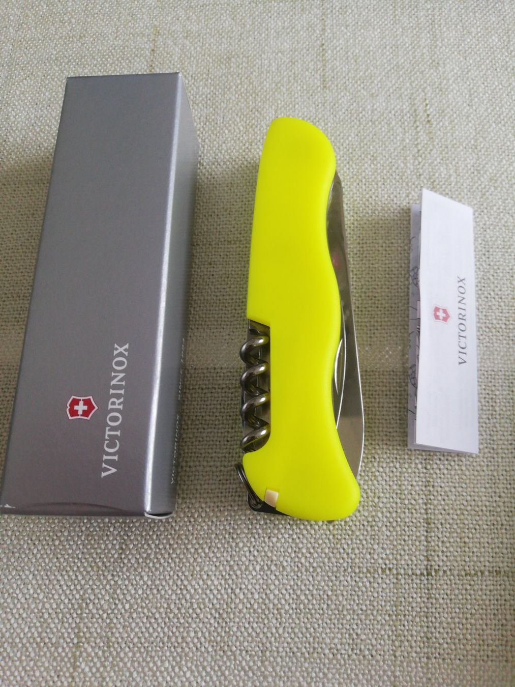 Victorinox Coltelli tascabile: Victorinox Fireman Stay Glow – Nuovo e nell'imballaggio originale da Balgach venduto da VicAlox 3
