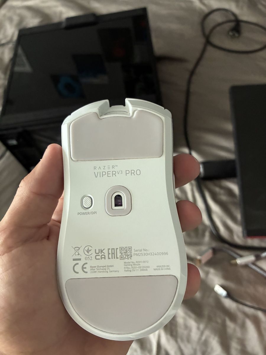 Razer Mouse: Razer Viper V3 Pro White neuwertig – Usato da Zumikon venduto da Classon 2