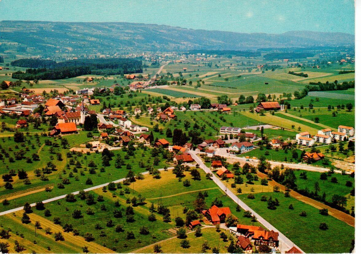 Cartoline postali: Flugaufnahme Ballwil – Usato da Wolhusen venduto da Curver9