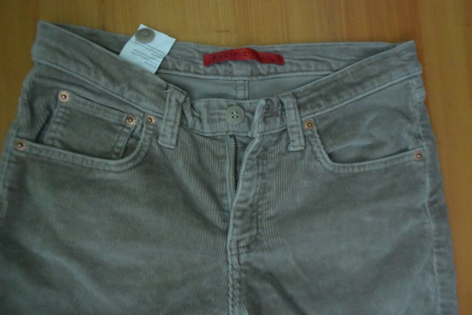 Jeans: Pacific Trail Jeans Beige  Gr27-34 Damen – Usato da Densbüren venduto da TutaLarsen 1
