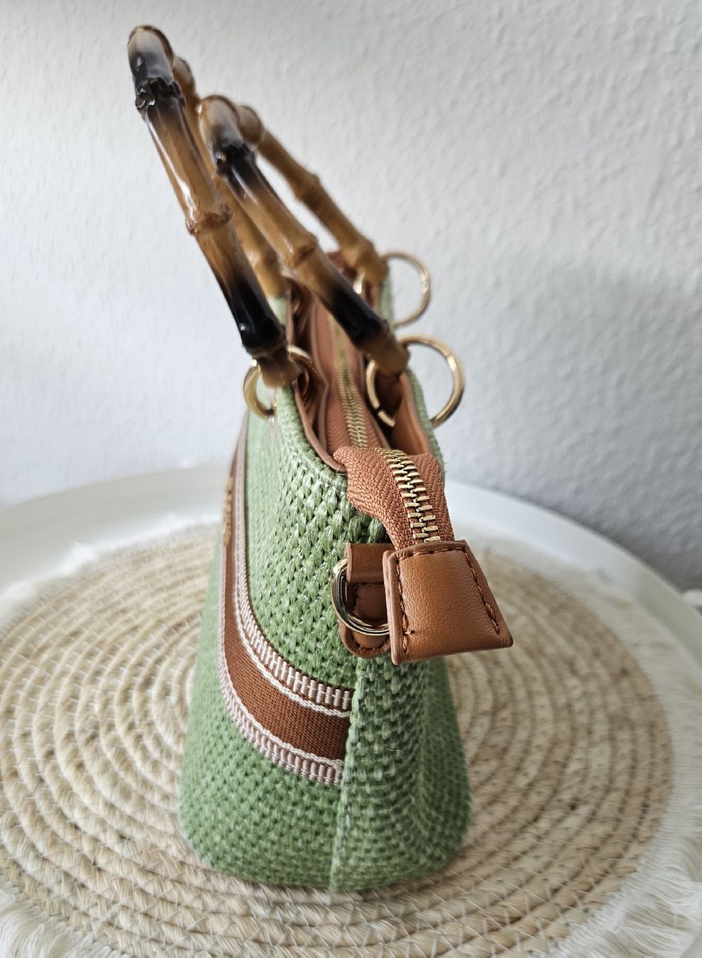 Borse da donna: sac à main NEUF  – Nuovo e nell'imballaggio originale da Nyon venduto da nay_y72c 2