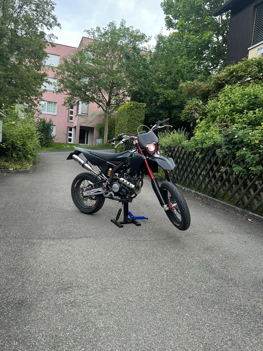 Fantic Strada: Fantic xmf 125  – Usato da Winterthur venduto da mar_72ky 1