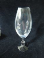 Vase oder grosses Glas