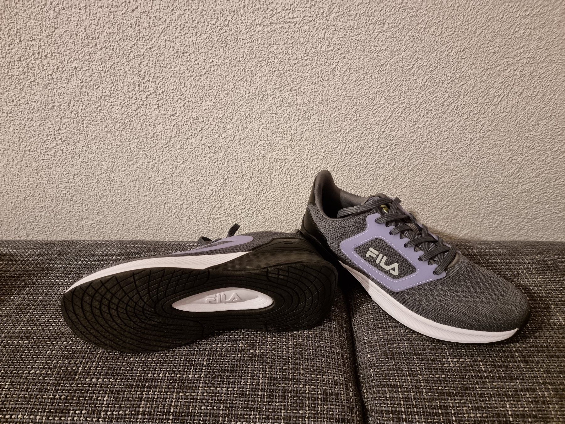 Scarpe da donna: FILA Turnschuh,Gr. 39 – Nuovo e nell'imballaggio originale da Frauenfeld venduto da Bleeddragon
