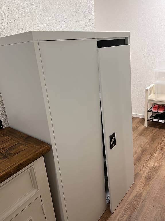 Schränke: Aktenschrank – Gebraucht aus Meggen von Triathlon123 1