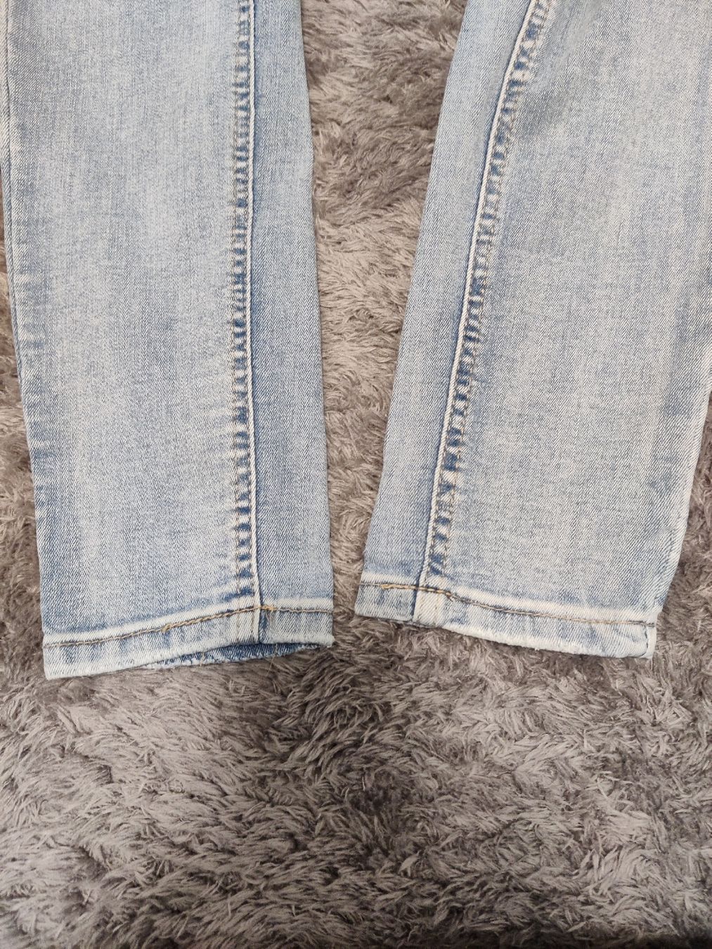Jeans: Jeans Skinnyjeans Grösse 38 – Gebraucht aus Pieterlen von Saemelili 3