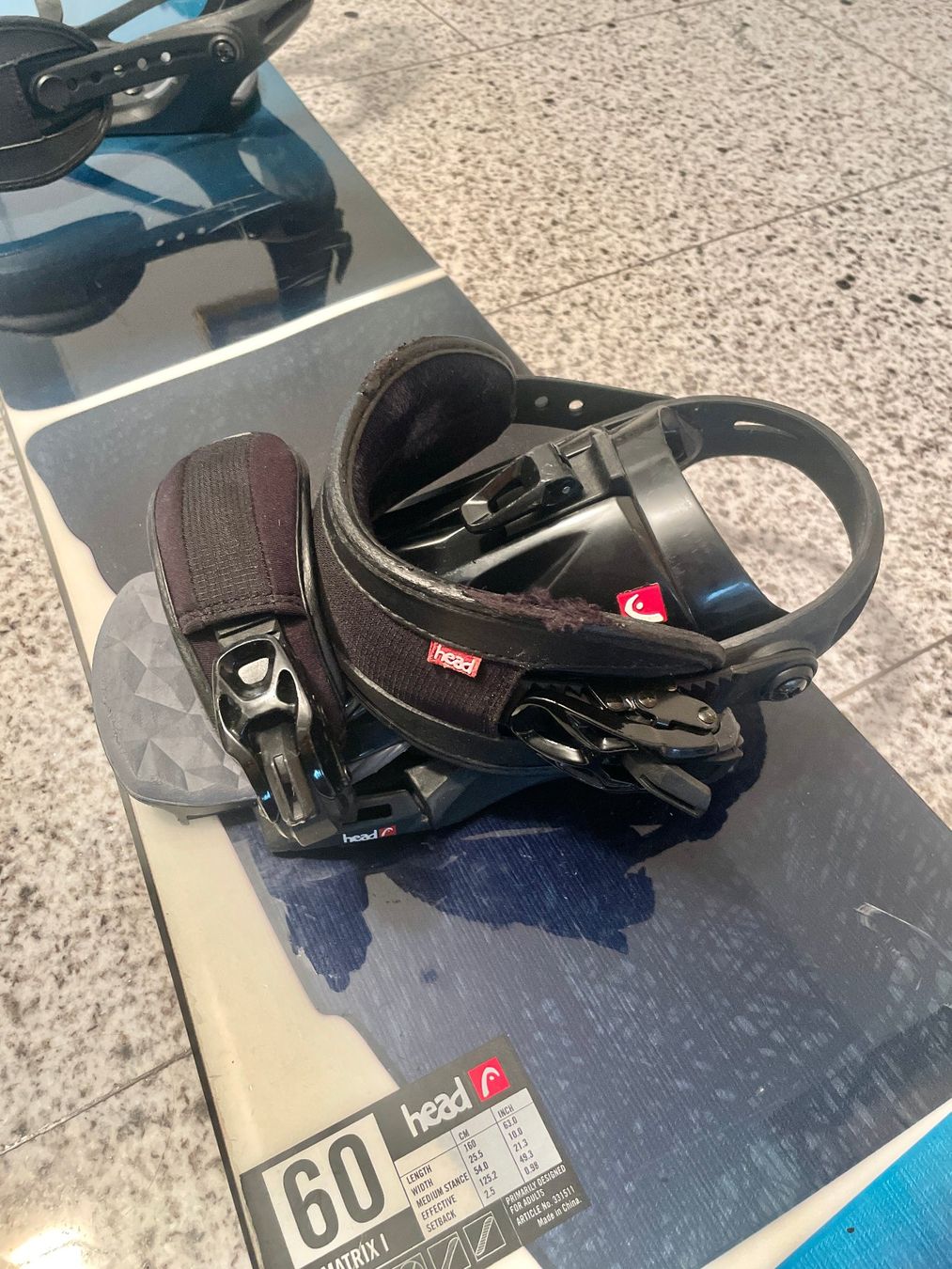 Head Board: Snowboard "Head" inkl. Schuhe "Salomon" – Usato da Cham venduto da Nacanoli 2
