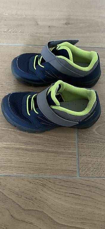 Schuhe für Jungen: Shuhe – Gebraucht aus Basel von Frani010 1