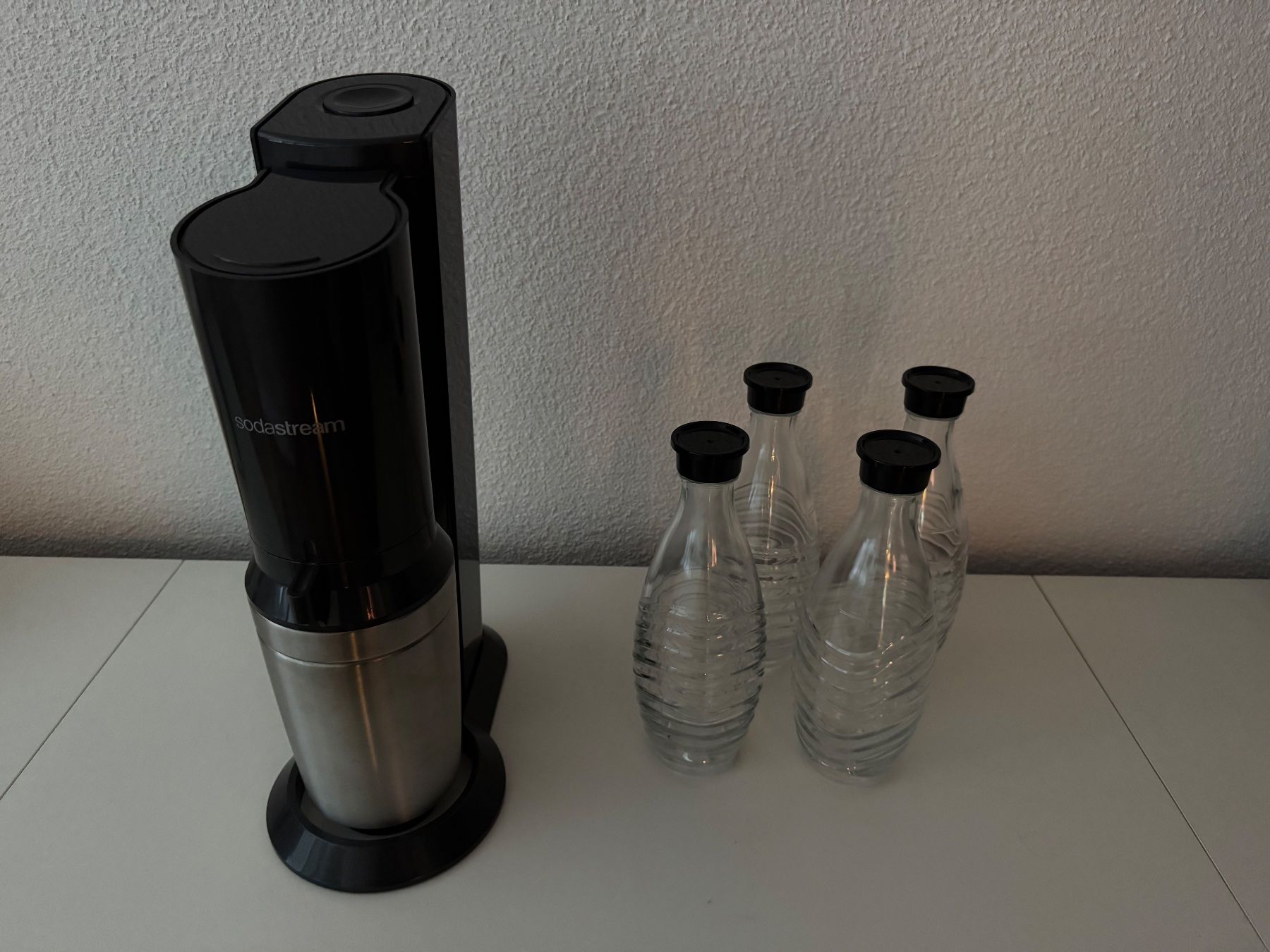 Sodastream Elettrodomestici da cucina: Soda Stream Crystal – Usato da Zürich venduto da Zuerich9