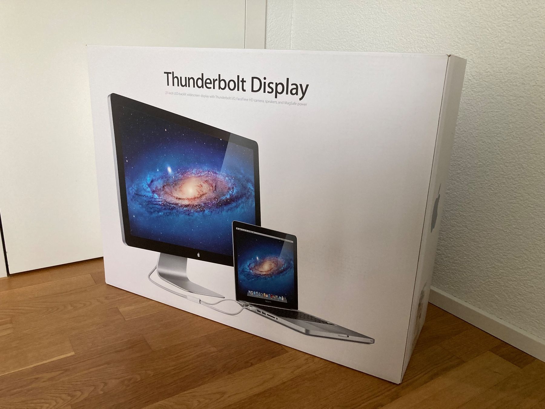 Apple Monitore: Apple Thunderbolt Cinema Display – Gebraucht aus Ebikon von  2