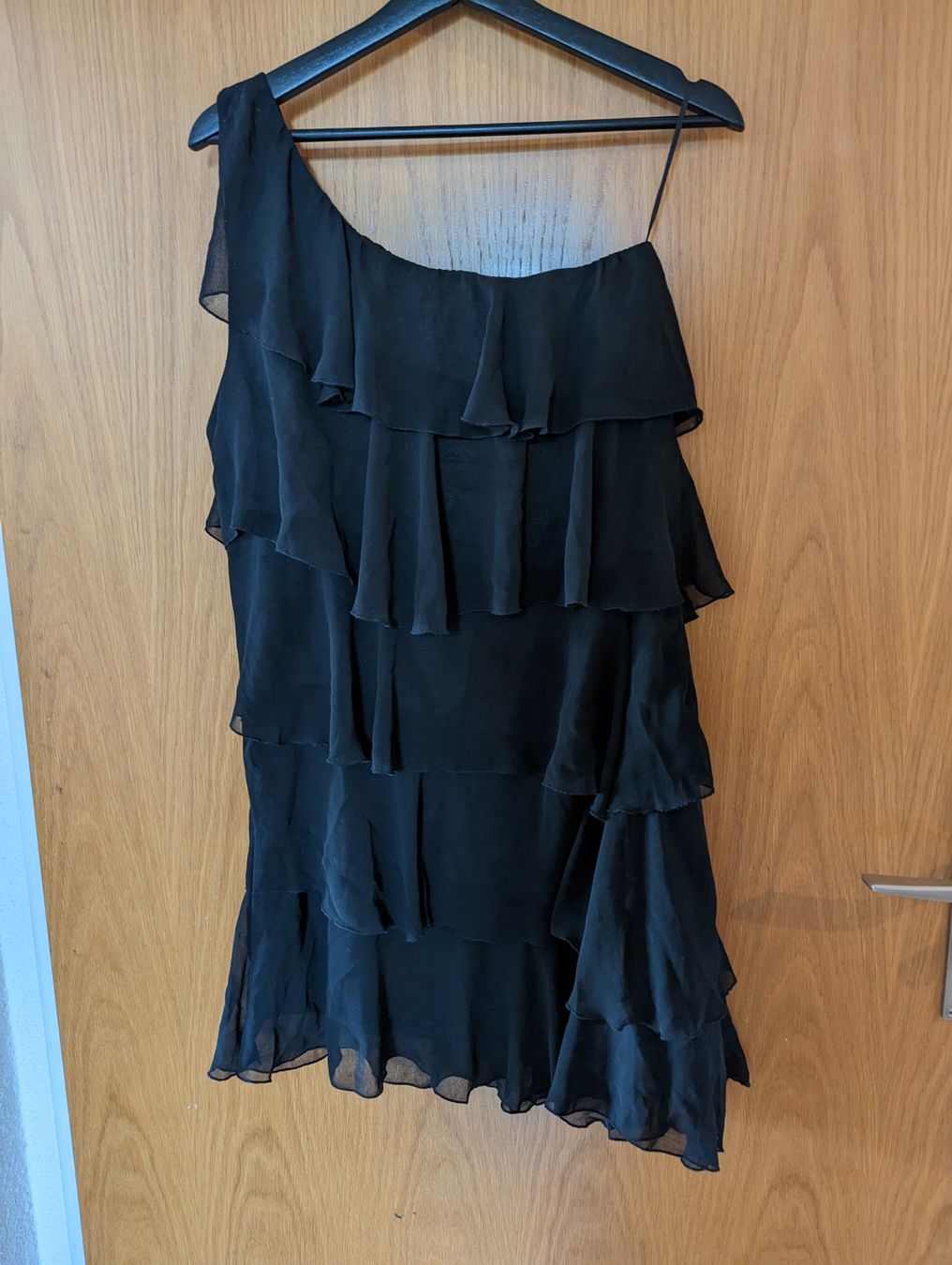 Zebra Vestiti: Kleid gr L – Usato da Busswil BE venduto da Binchenbeetli 2