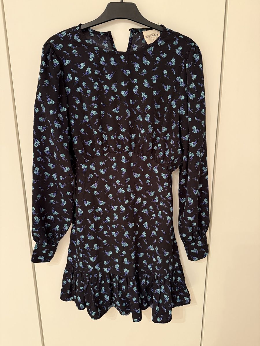 Vestiti: Kleid Schwarz Blumenmuster S – Usato da Altendorf venduto da Anjapple
