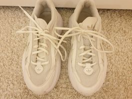 Baskets Adidas femme blanc 38,5, très bon état