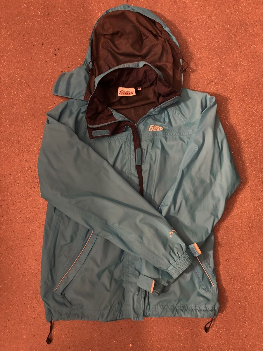 Giacche: Regenjacke für Damen – Usato da Oberweningen venduto da Zabrina