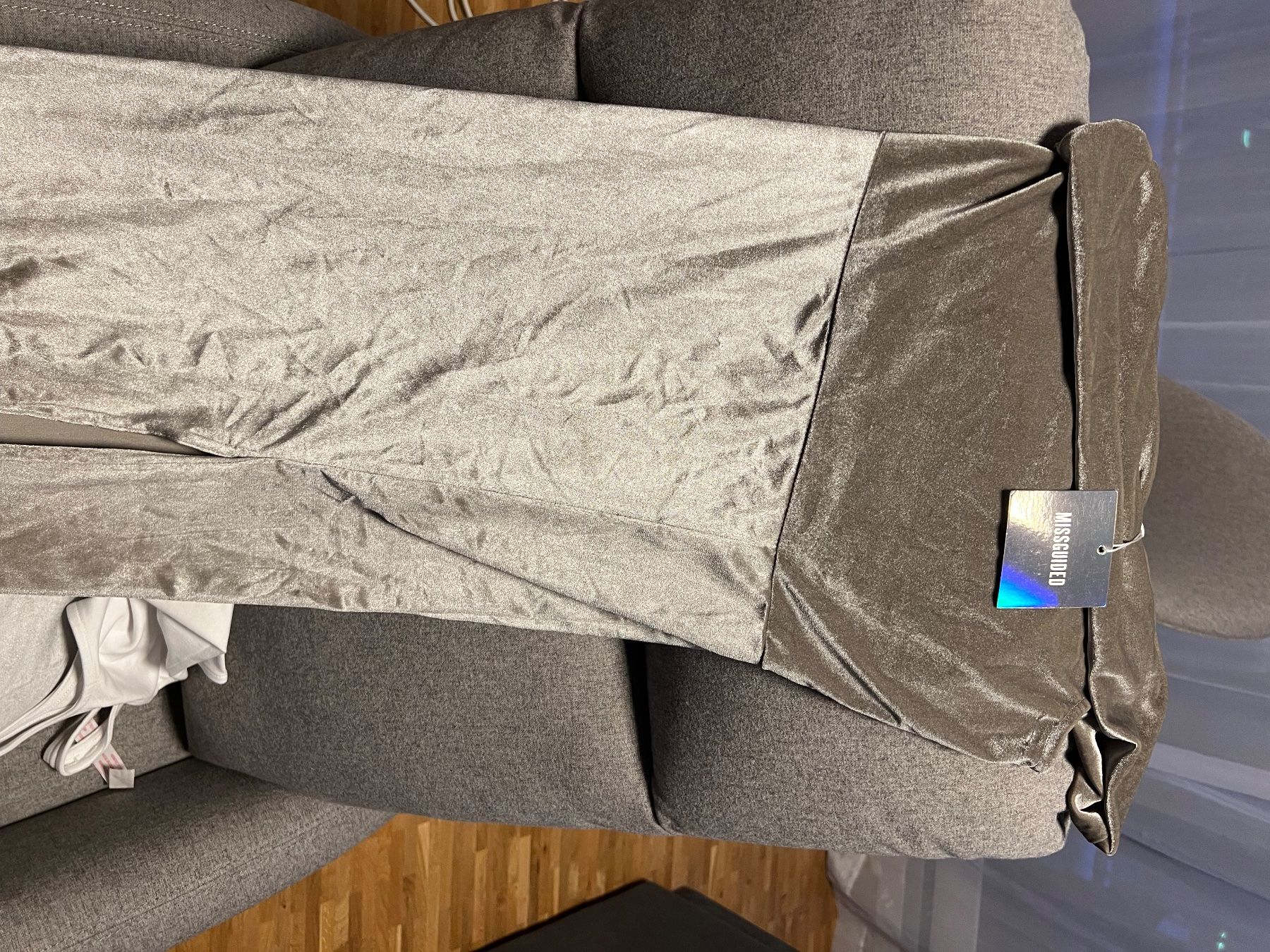 Vestiti: Wunderschönes samtiges langes Kleid Gr S – Nuovo (secondo la descrizione) da Zürich venduto da Schnaeppchen_for_her 1