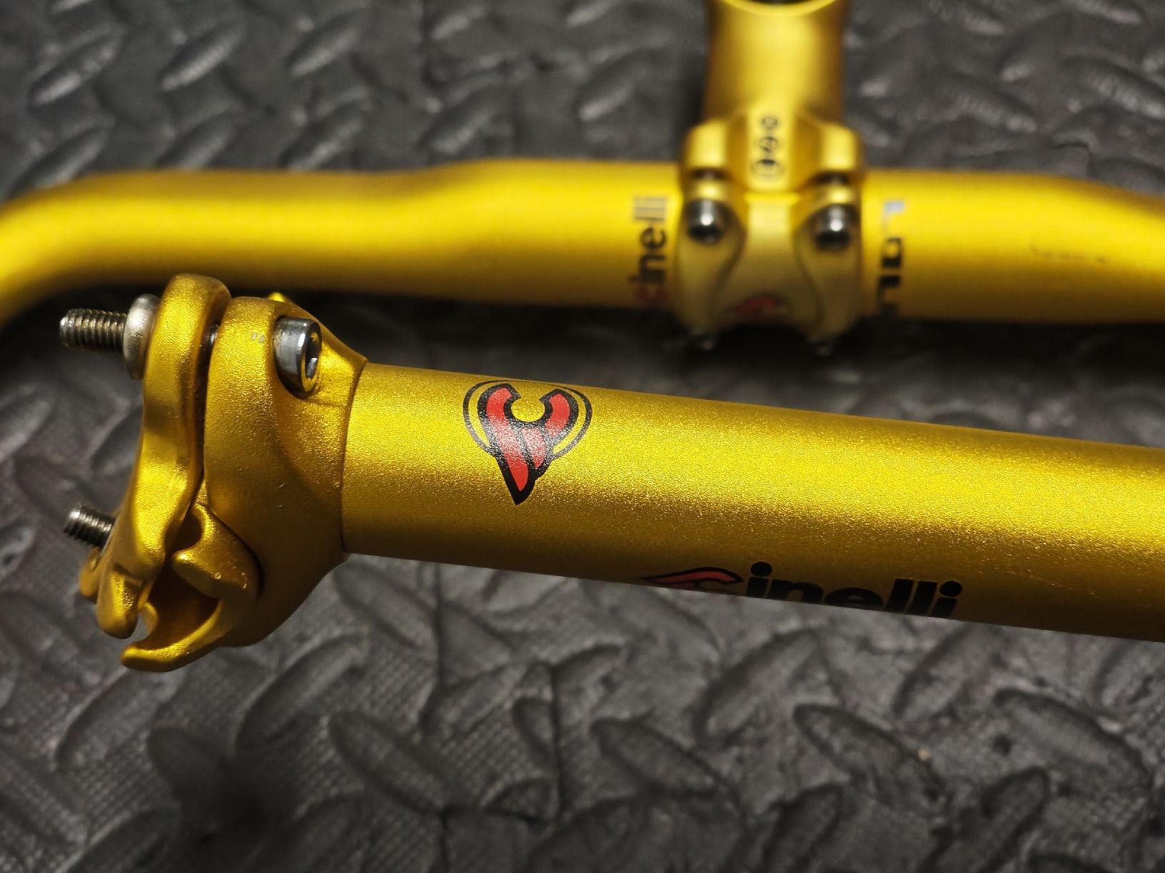 Cinelli Ersatzteile: Cinelli Lenker, Vorbau, Sattelstütze – Neu (gemäss Beschreibung) aus Seuzach von dan1991 2
