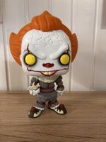 Funko POP! Pennywise IT – 25 cm / 10” – avec bateau Georgie 