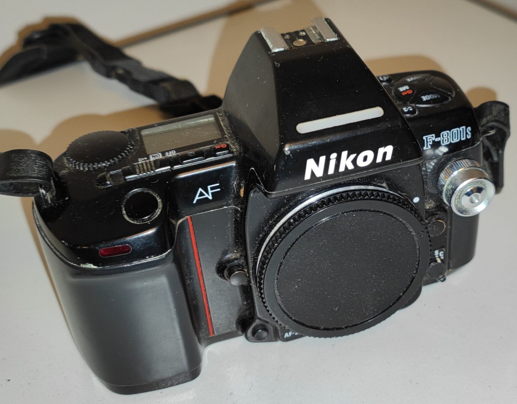 Nikon F-801s + Objectif 50mm 1.8 AF - Argentique 35mm