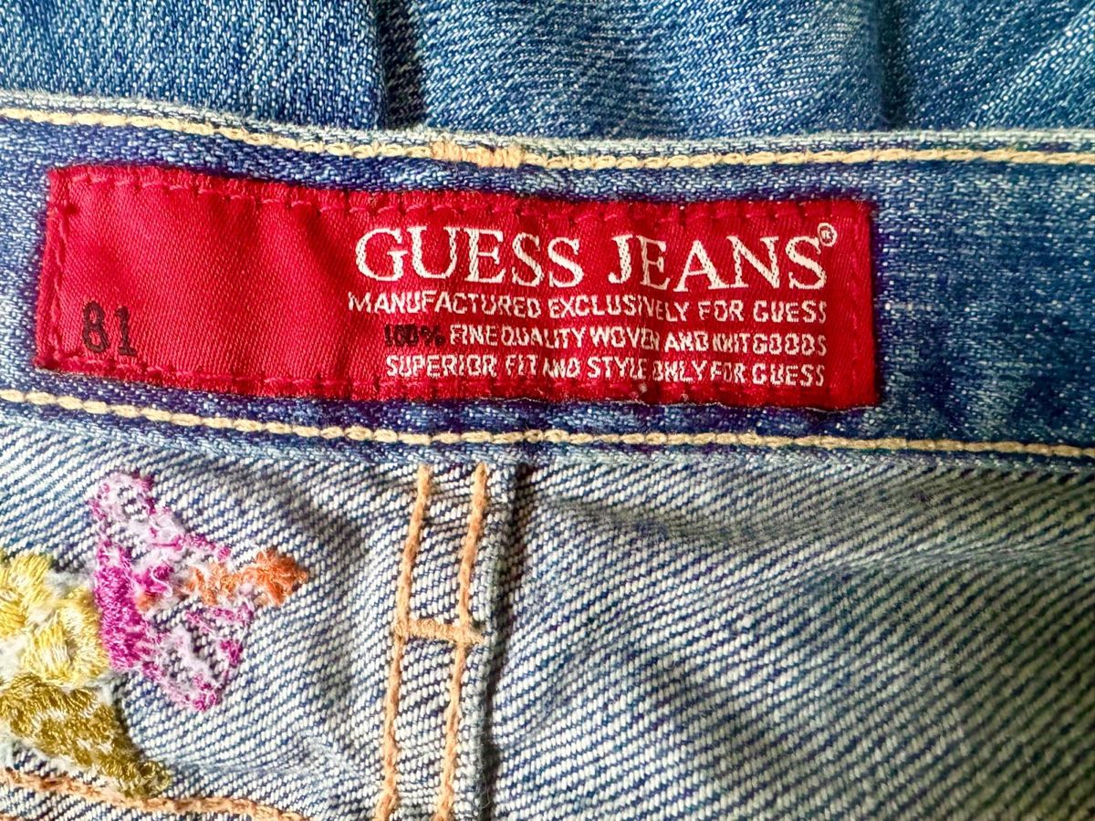 Guess Jeans: Guess jeans limited – Usato da Kilchberg ZH venduto da Suisse500 1