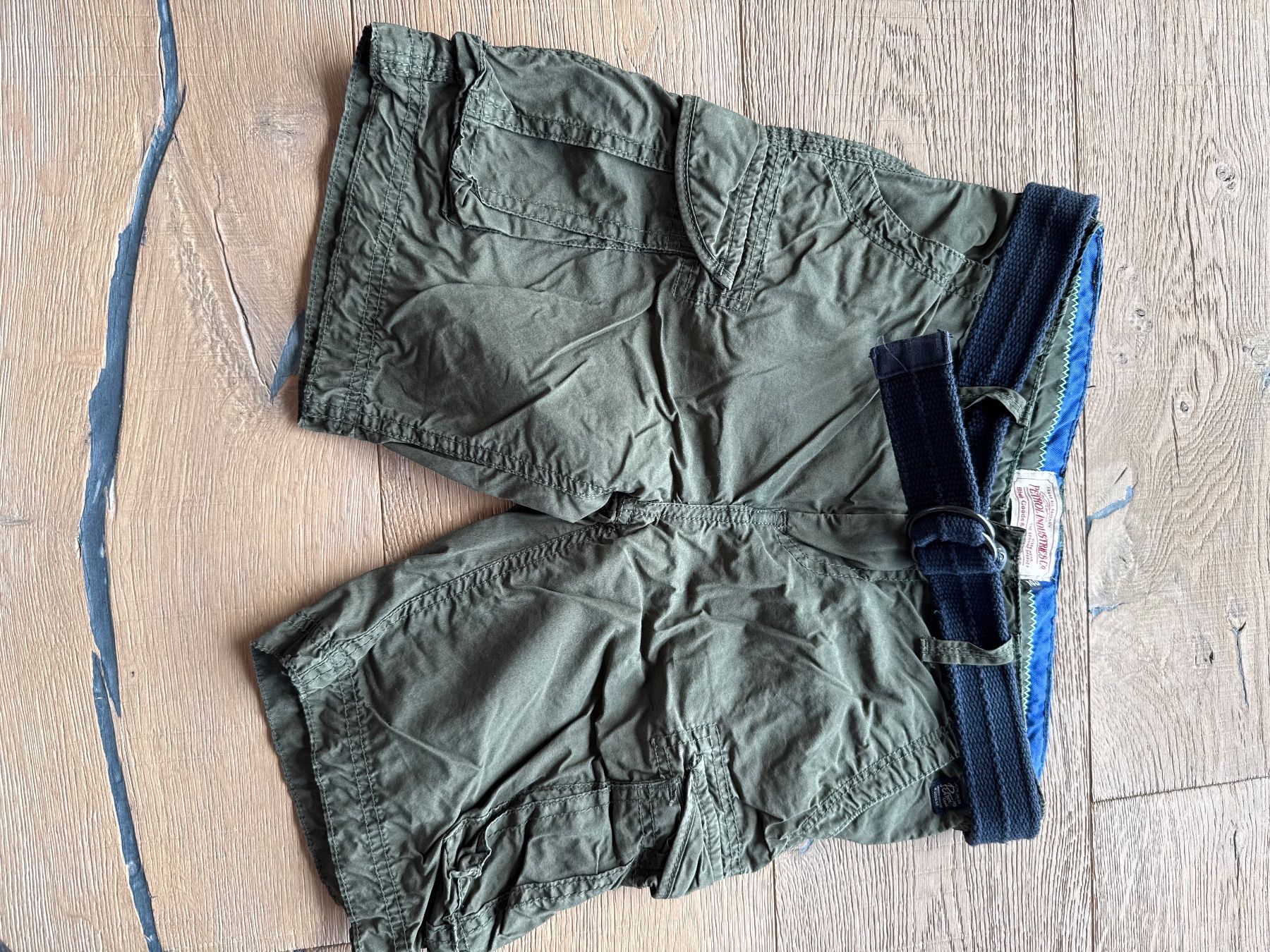 Pantaloni: Petrol Industries Bermudas Shorts Gr. 140 – Nuovo (secondo la descrizione) da Himmelried venduto da Dievole