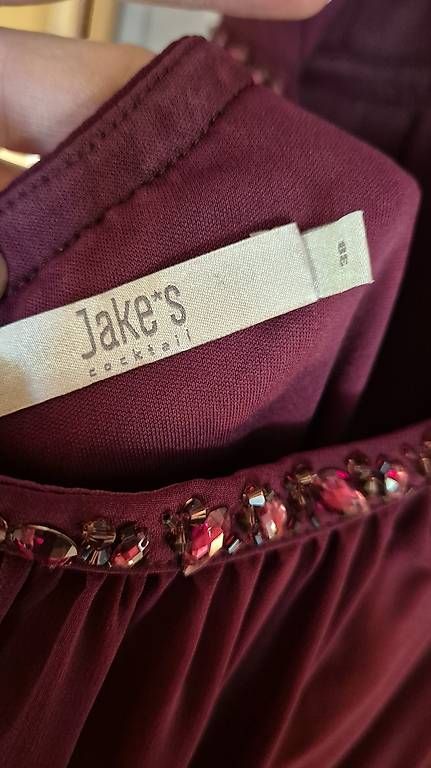 Vestiti: Jake's Abendkleid, bordeau rot, Grösse 38 – Usato da Horgenberg venduto da callmeloco 2