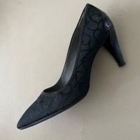 CALVIN KLEIN Monogram Pumps - Grösse 39 🖤