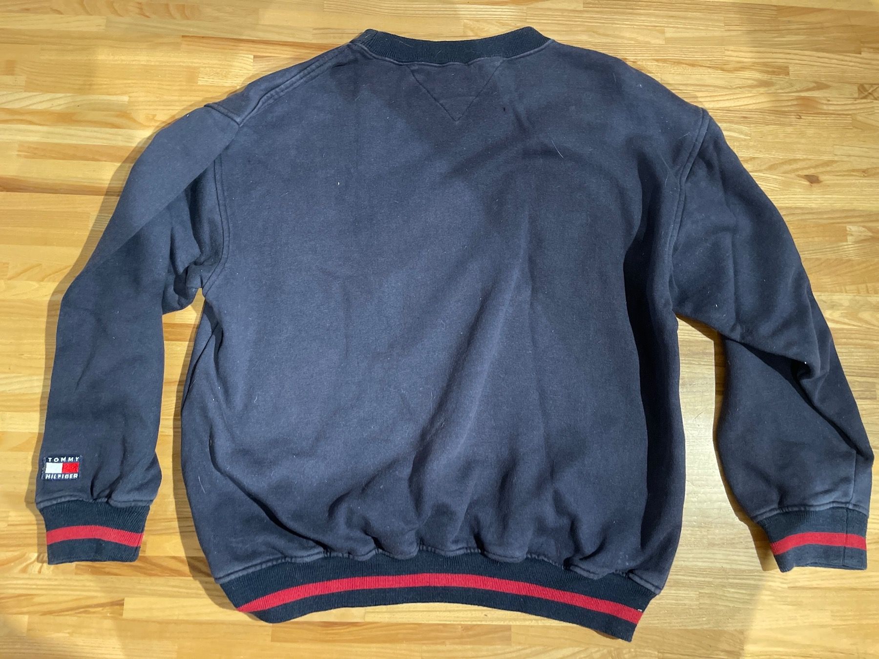 Tommy Hilfiger Maglioni & Felpe: Pullover Hilfiger Grösse S – Nuovo e nell'imballaggio originale da Wettingen venduto da Kawasaki987 1