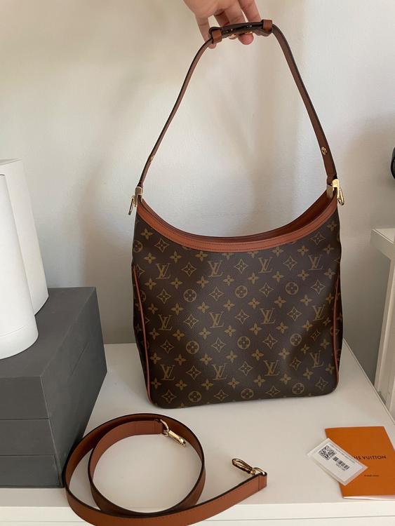 Louis Vuitton Hobo Dauphine MM Monogram Reversed NP 2800