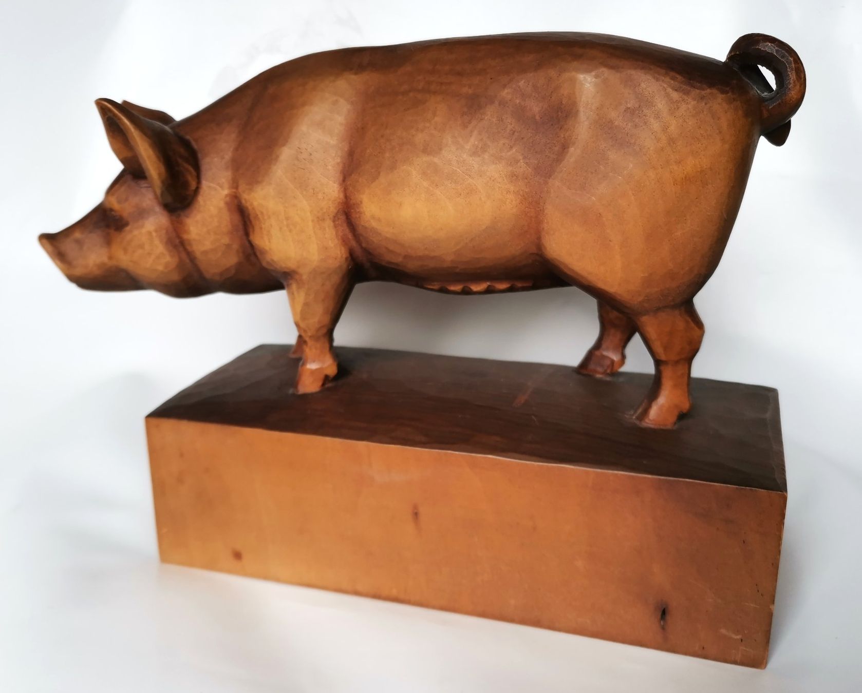 Sculture & Statue: Brienzer Schnitzer Schwein geschnitzt Landwirtschaft – Nuovo (secondo la descrizione) da Brienzwiler venduto da Holzschnitzer-Brienz 1