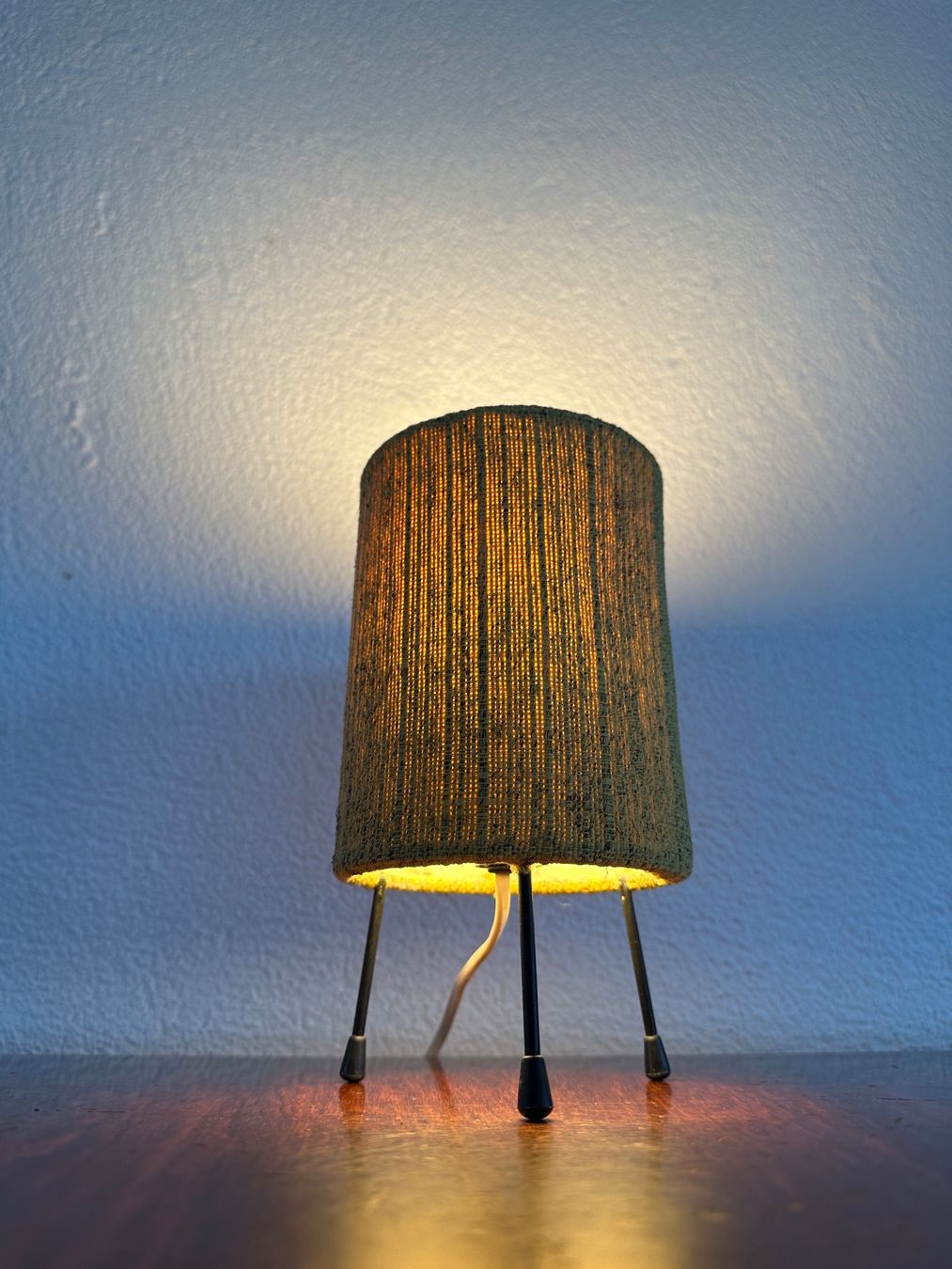 Lampade: kleine Vintage Tischlampe – Usato da Zürich venduto da frauflufelberg 2