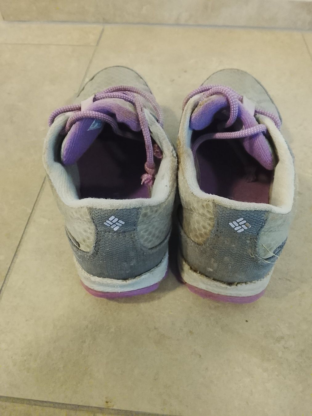 Columbia Scarpe per ragazzi: Turnschuhe Columbia Gr. 34 – Usato da St. Gallen venduto da Fluros 2
