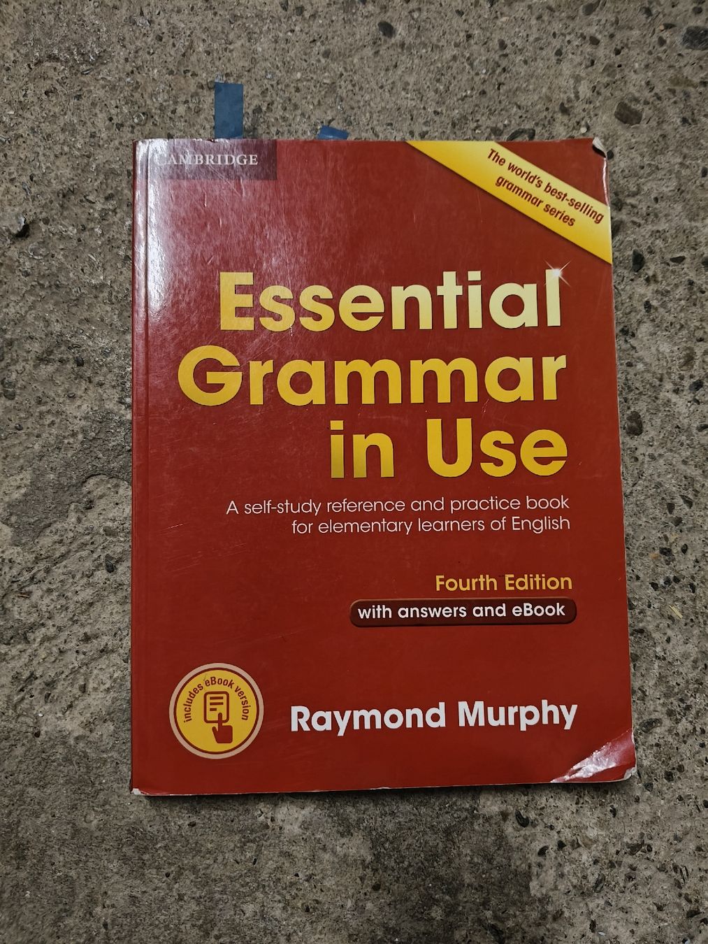 Bücher: Cambridge Essential Grammar in use – Gebraucht aus Luzern von Mara_1701