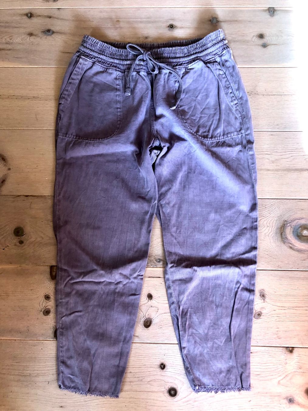 Zara Jeans: ZARA lilafarbene Jeans Gr. L – Usato da Schwerzenbach venduto da frauminze