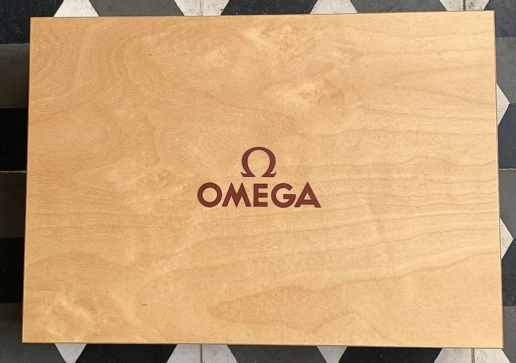 Omega Orologi: Omega boîte originale potence à aiguilles – Usato da Montreux venduto da Barber_Swiss_Vintage