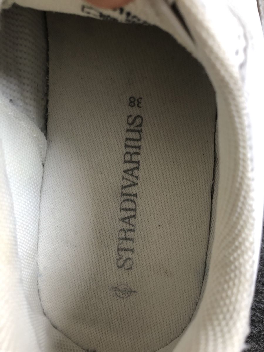 Stradivarius Scarpe da donna: Stradivarius Sneaker Weiss, Grösse 38 – Usato da Wädenswil venduto da Pixie_ 2