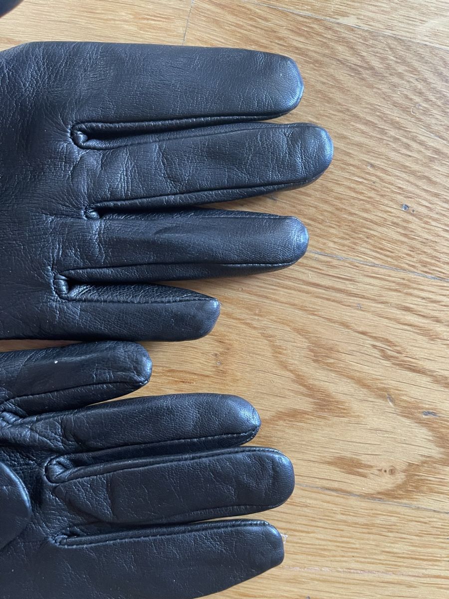 Handschuhe & Handstulpen: Lederhandschuhe mit Stern, schwarz, Grösse 7,5 – Neu (gemäss Beschreibung) aus Rüschlikon von Lajniii 3