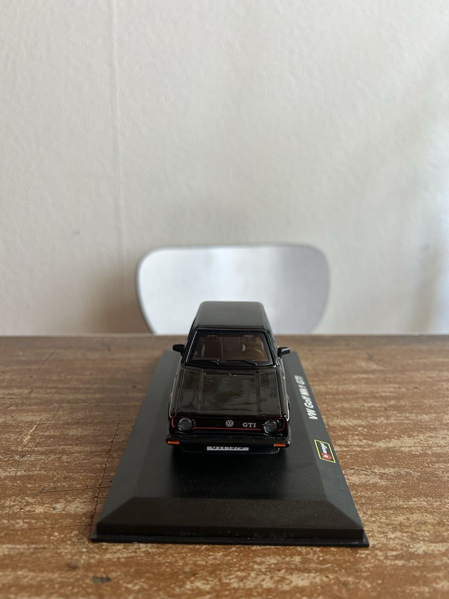 Volkswagen Modellini d'auto: Modell VW Golf Mk1 GTI – Usato da Thun venduto da stu_jrr6 1