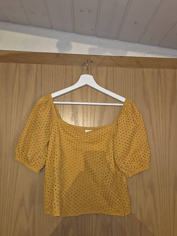 Blusen: Senfgelbe Bluse  H&M Grösse 38 – Gebraucht aus Maisprach von Mel050 1