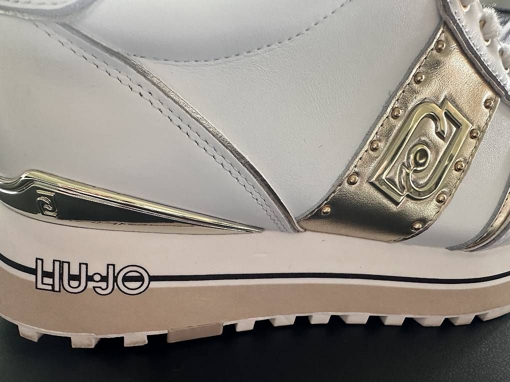 Scarpe da donna: Liu Jo Sneaker – Usato da Lütisburg venduto da cbmp 1