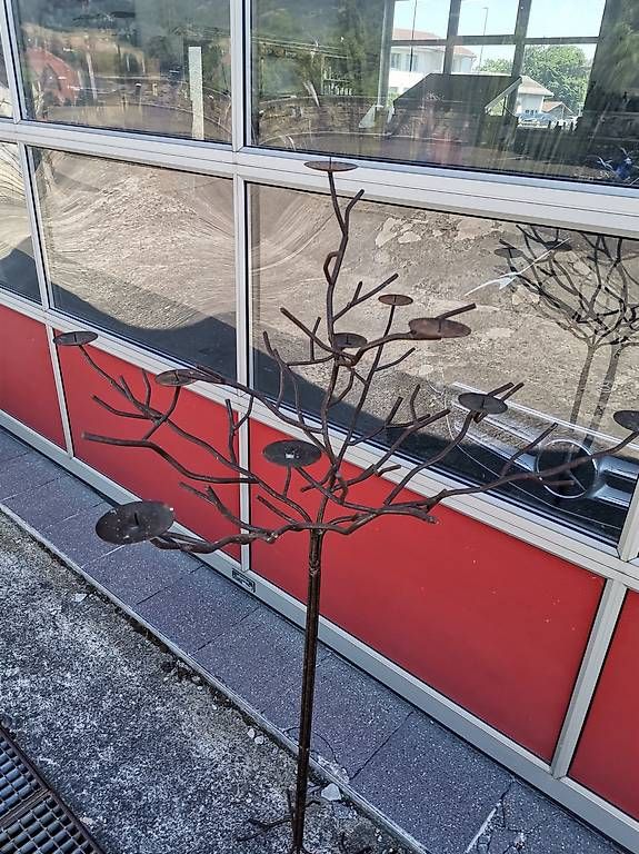Portacandele: Grosser Kerzenständer, Baum, Metallbaum, Eisenbaum, Ständer – Usato da Wiedlisbach venduto da materialkreislauf 4