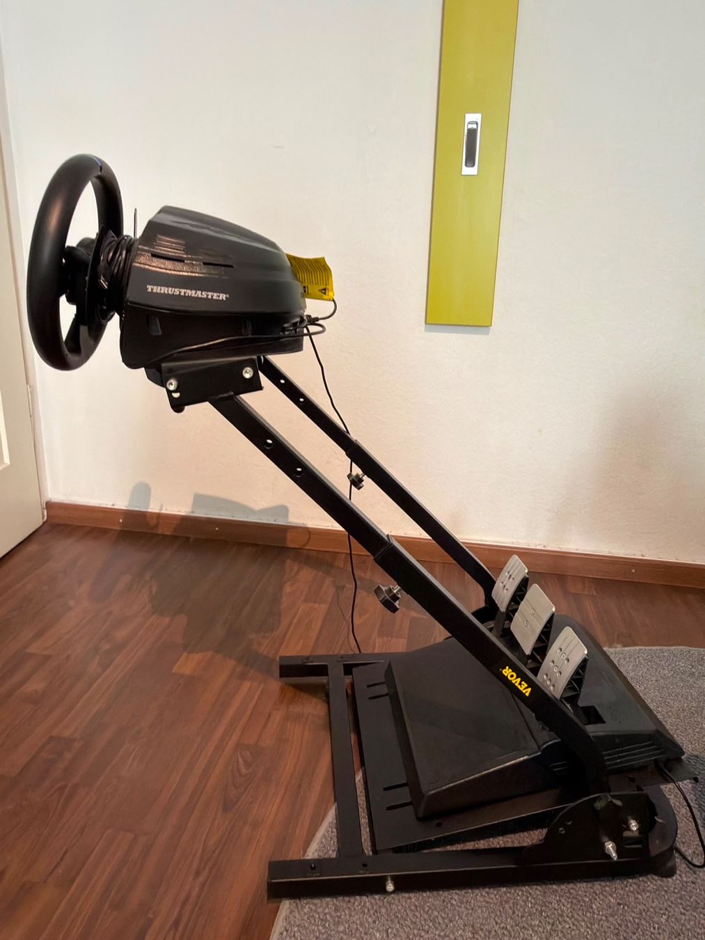 Thrustmaster Controller: Thrustmaster T300 RS GT + Pedale & VEVOR Wheel Stand – Gebraucht aus Muttenz von Juscon 1