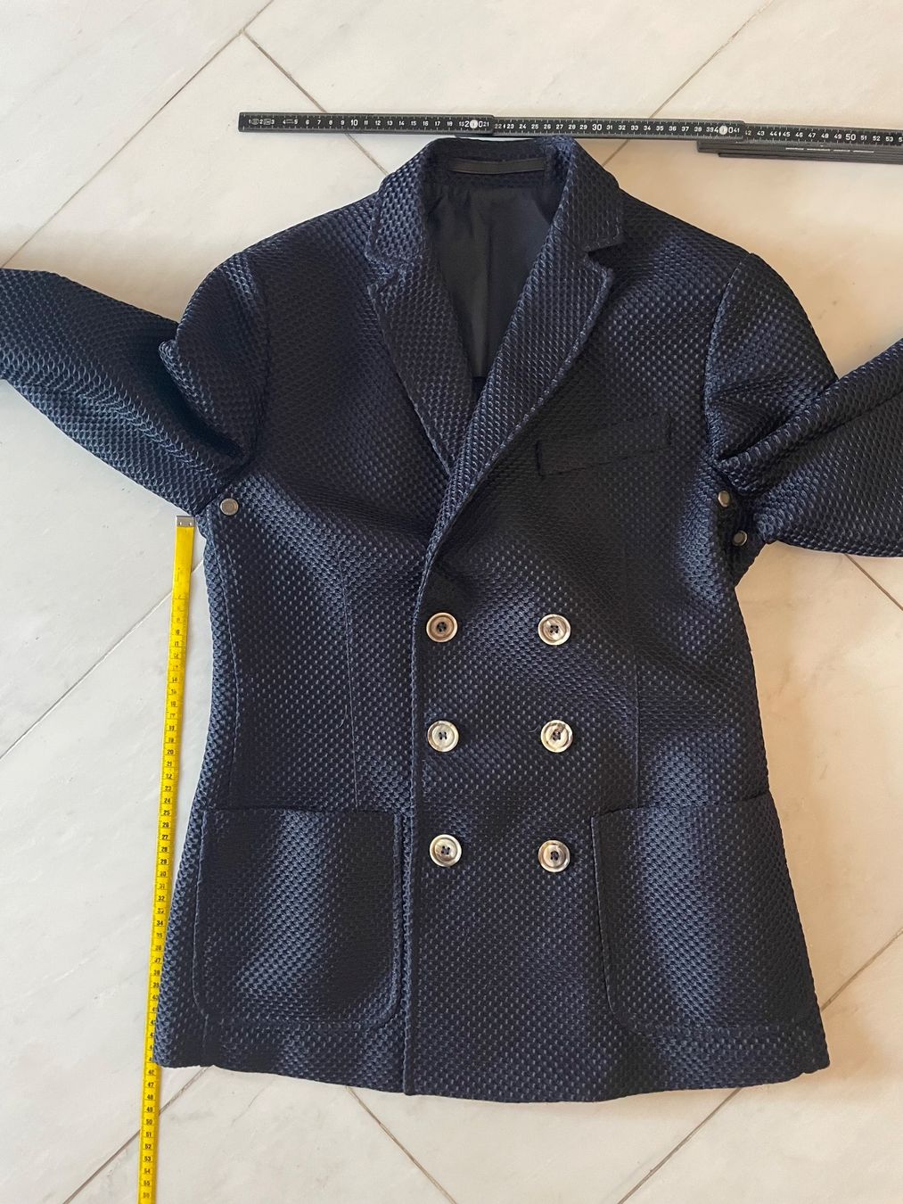 Armani Vestes: Giorgio Armani Sakko dunkelblau Gr.48 – D'occasion à Unterengstringen par DeaundHeinz 4