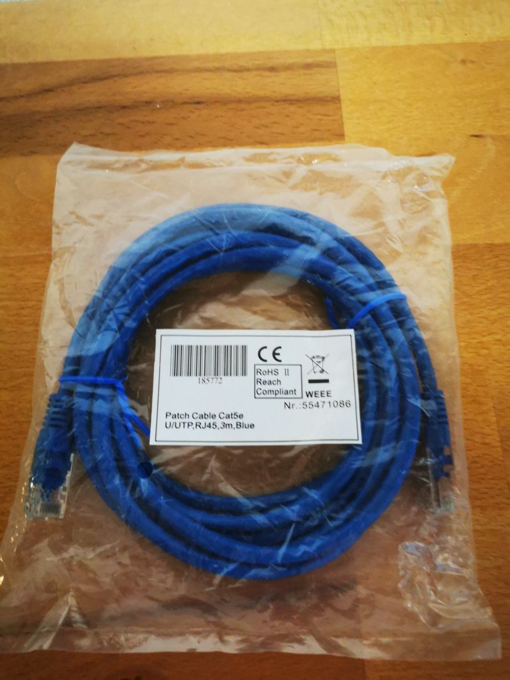 Câbles: Patchkabel Cat5e, 3m, Blau – Neuf avec emballage d'origine à Buchs ZH par Sutoris