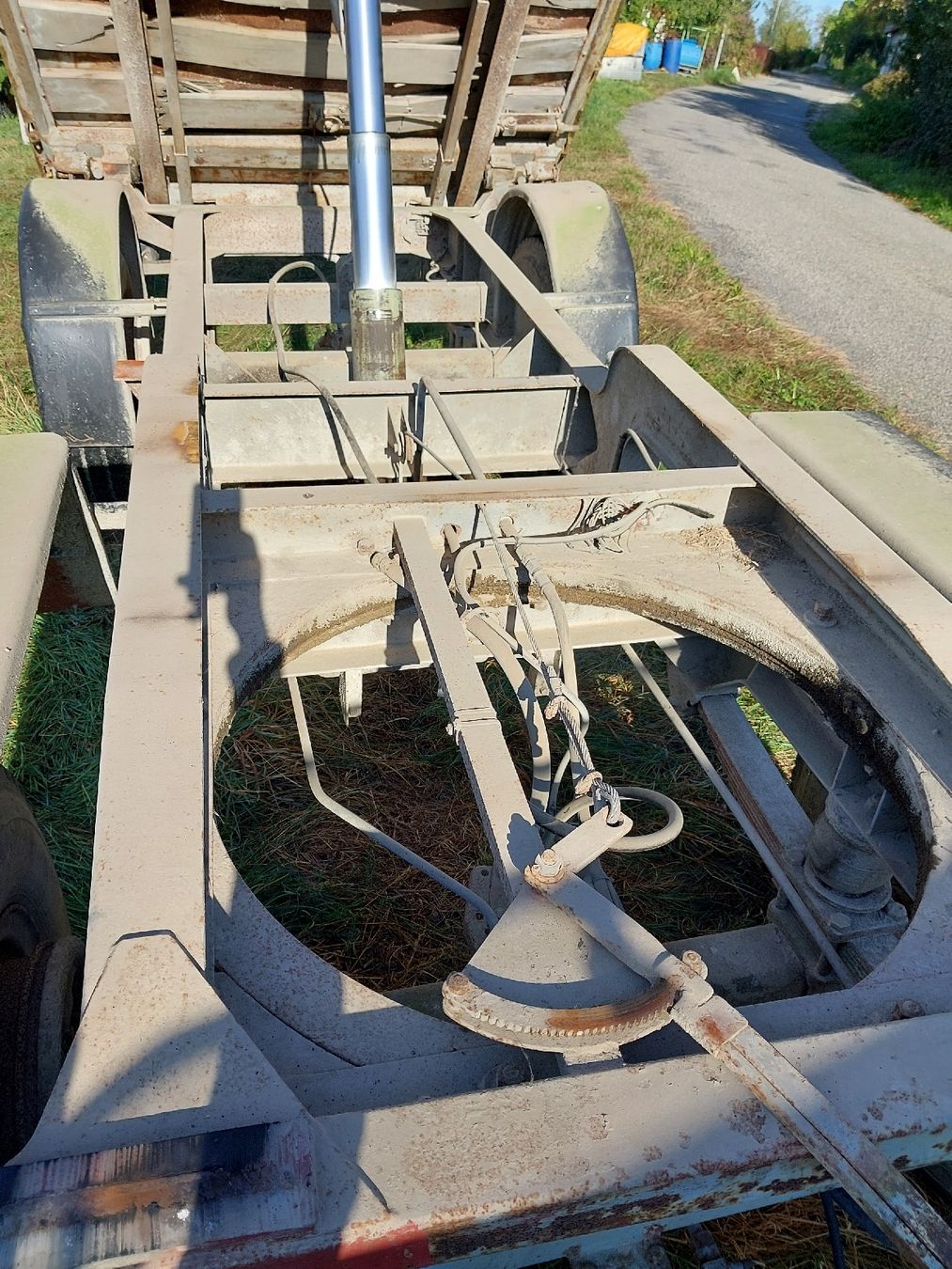 Lanz + Marti Anhänger: Anhänger/Kipper 12Tonnen – Gebraucht aus Bützberg von jenzer87 5
