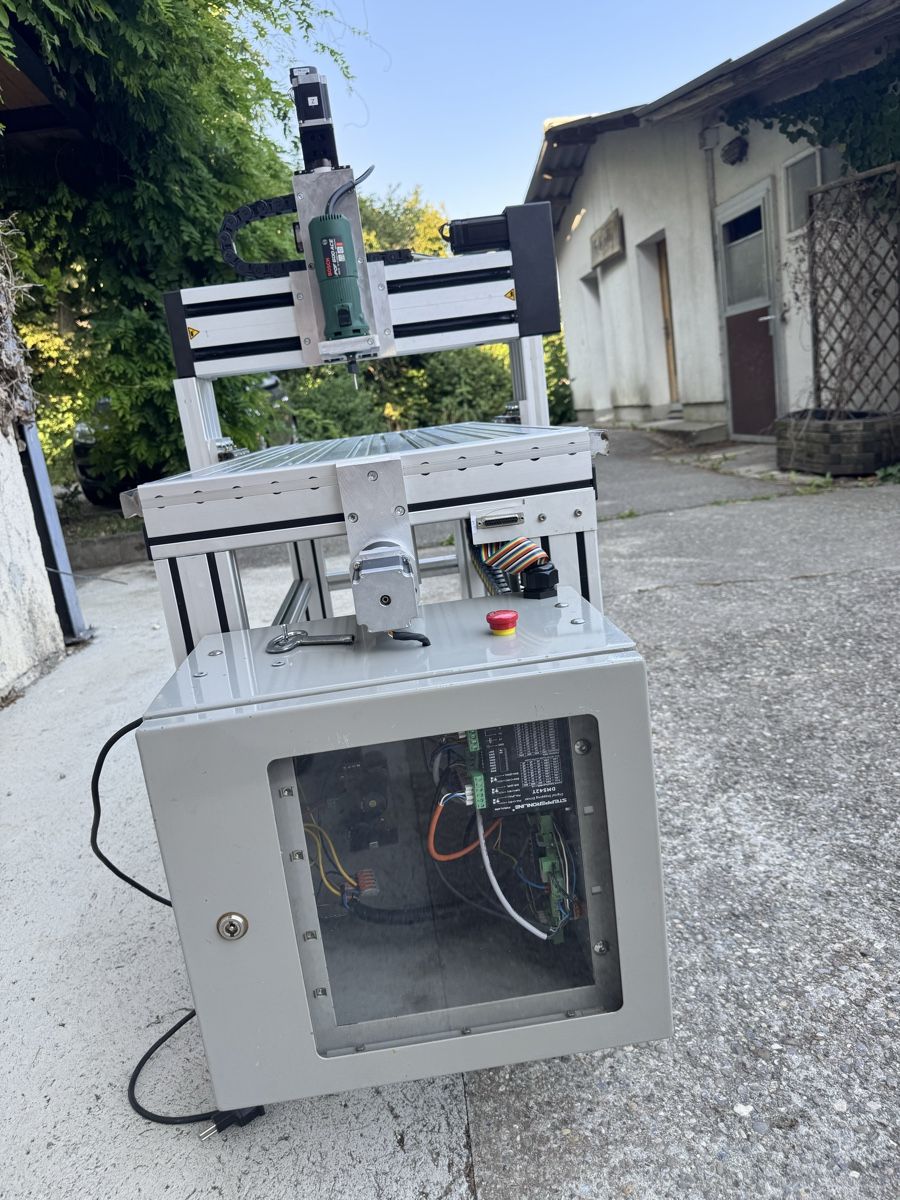 Tutte le macchine: CNC Prtalfräsmachine – Nuovo (secondo la descrizione) da Rüttenen venduto da fmijic 2