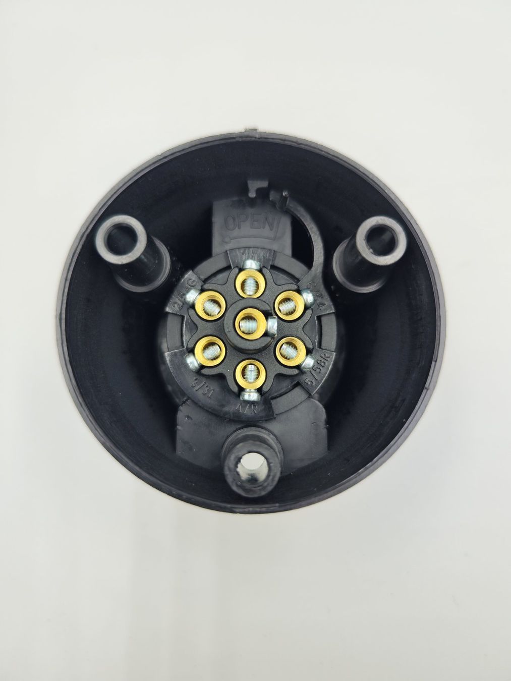Stecker: Anhängersteckdose 7 Polig – Neu und originalverpackt aus Birmensdorf ZH von Hagenbuchertrade 2
