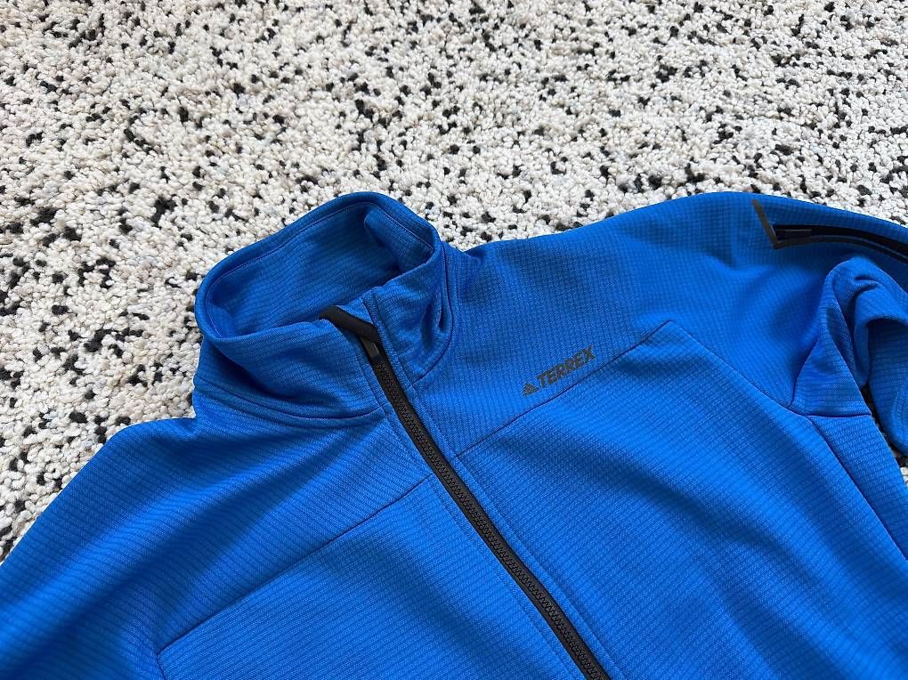 Giacche: adidas Terrex blaue Softshell-Jacke – Usato da Wädenswil venduto da Valentinooo28 1