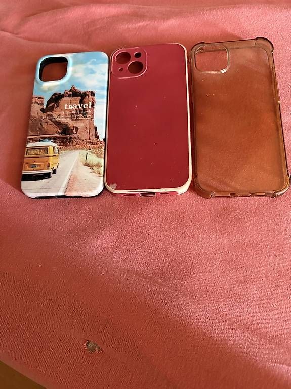 Cover & Protezioni schermo: LOT DE 3 COQUES IPHONE – Usato da Bôle venduto da jes_987t