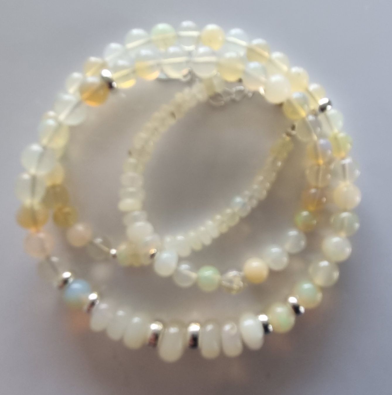 Catenine: White Fire Opal Halskette OP-12 – Nuovo e nell'imballaggio originale da Luzern venduto da Cellina1